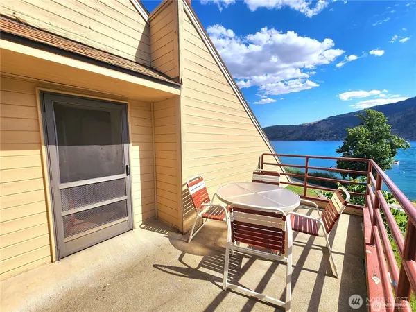 $4,400 | 1 Nekquelekin Court, Manson, WA 98831