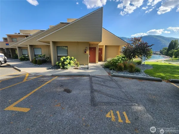 $4,400 | 1 Nekquelekin Court, Manson, WA 98831