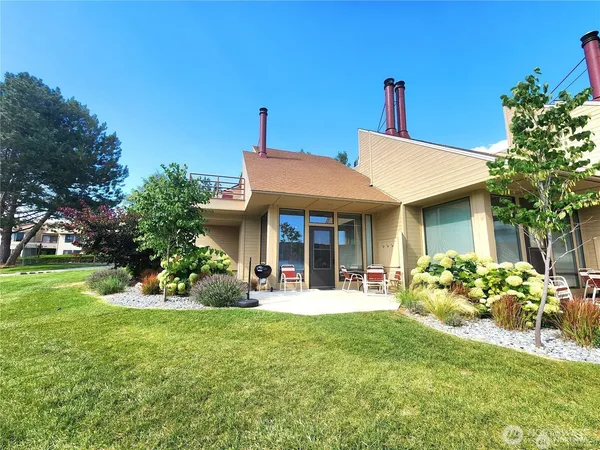 $4,400 | 1 Nekquelekin Court, Manson, WA 98831