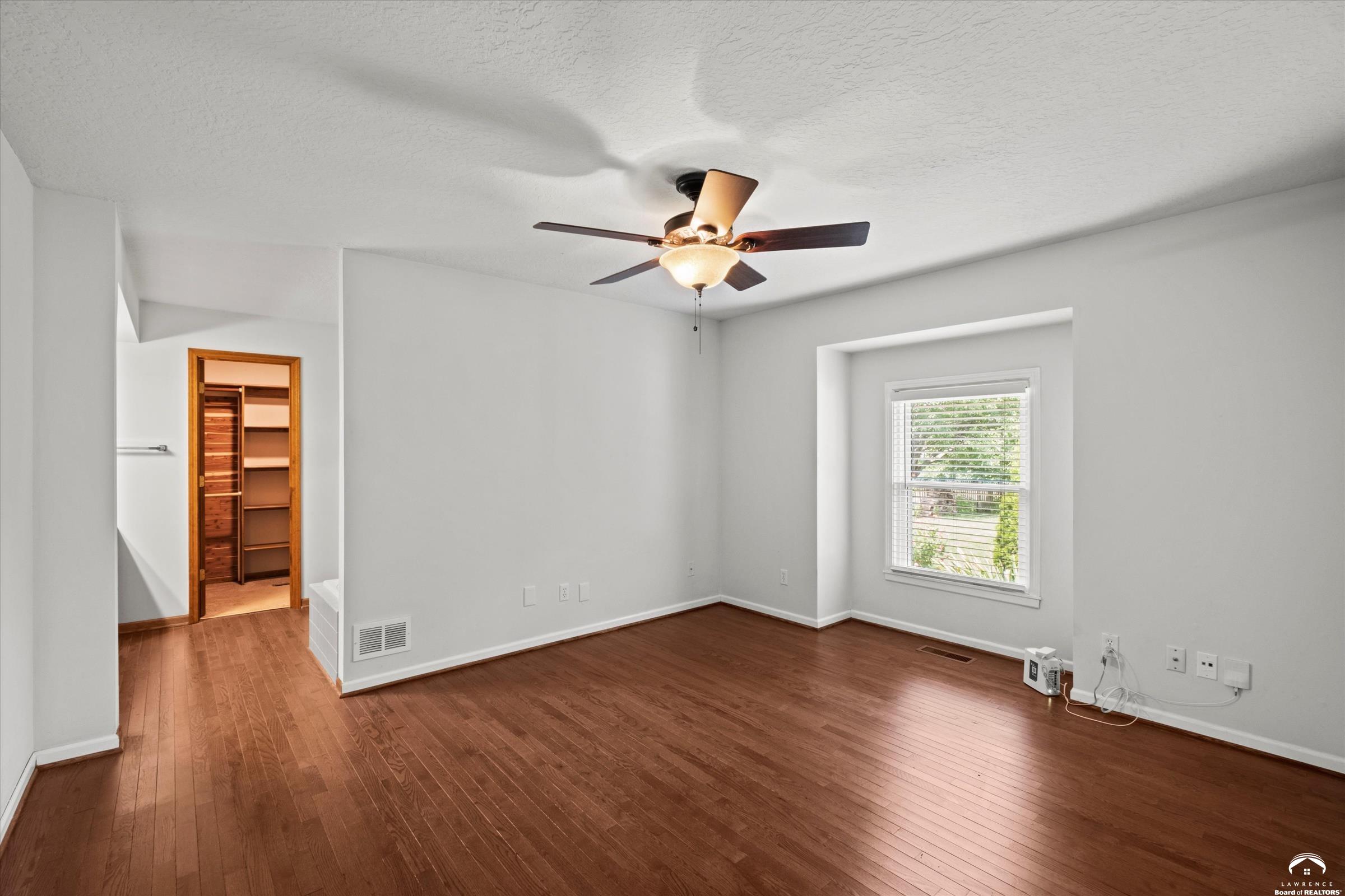 1204 Chadwick Court Lawrence, KS 66049 - Photo 20 of 50