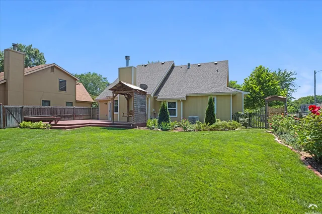 $419,900 | 1204 Chadwick Court, Lawrence, KS 66049