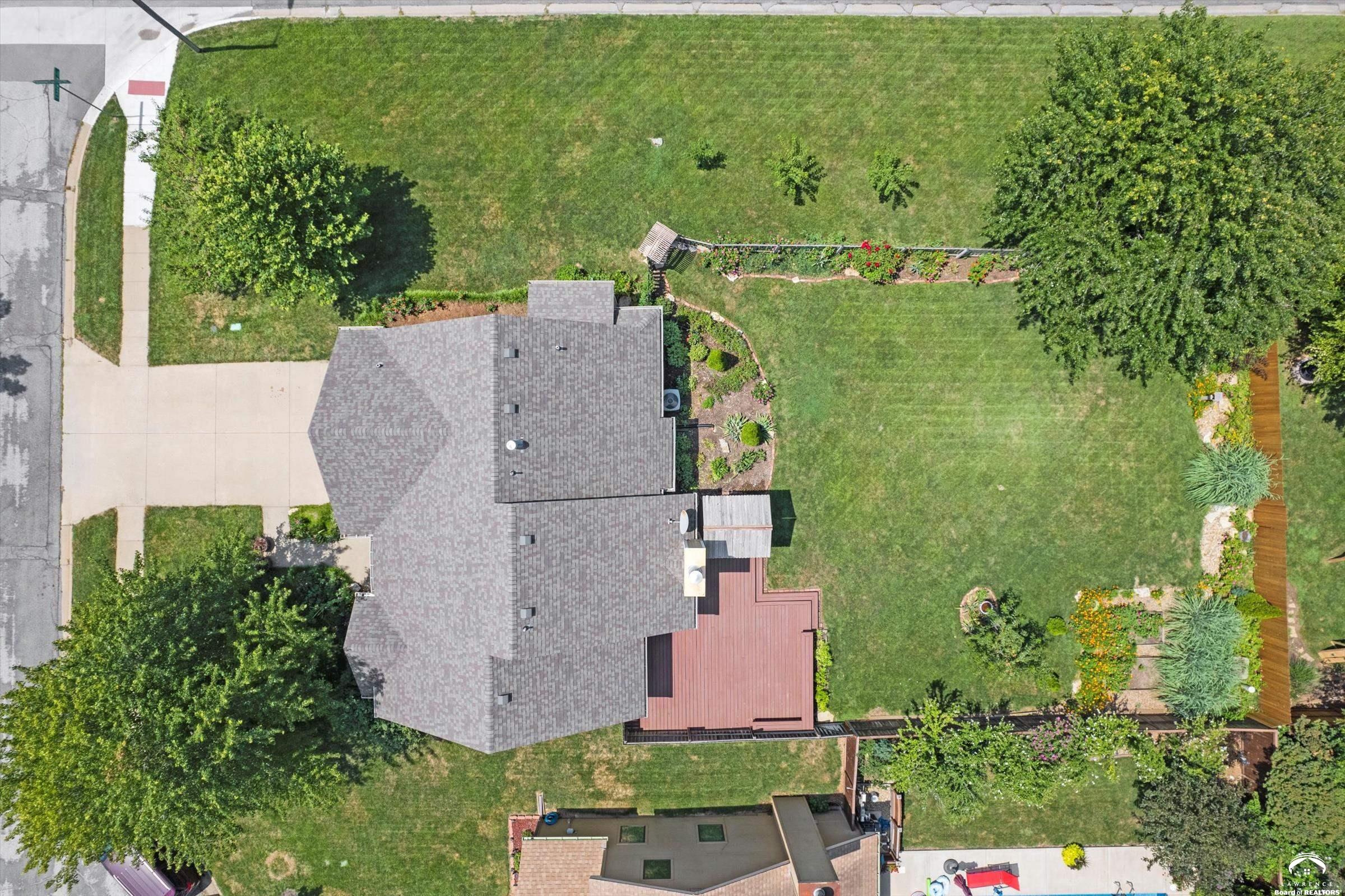 1204 Chadwick Court Lawrence, KS 66049 - Photo 45 of 50