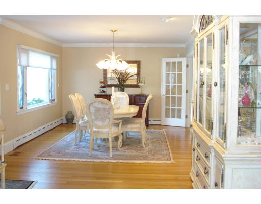 100 Evelyn Road Newton, MA 02468 - Photo 6 of 15