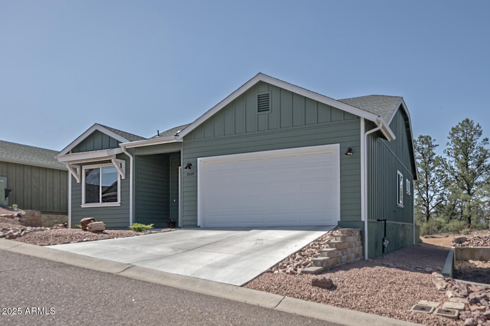 2007 East Rainbow Trail Payson, AZ 85541 - Photo 3 of 34 a front view of a house with a yard