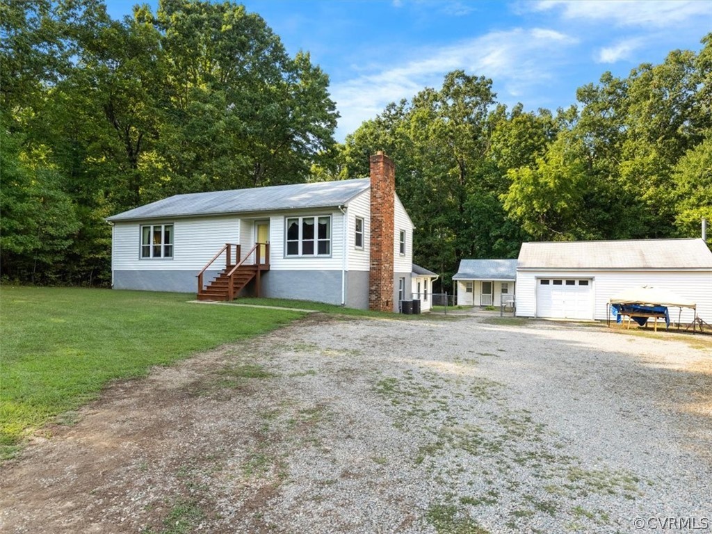 1345 Stavemill Road Powhatan, VA 23139 - Photo 5 of 41 Ample parking.