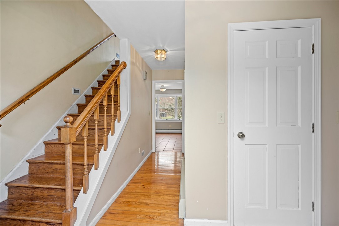 46 New Road Exeter, RI 02822 - Photo 5 of 49