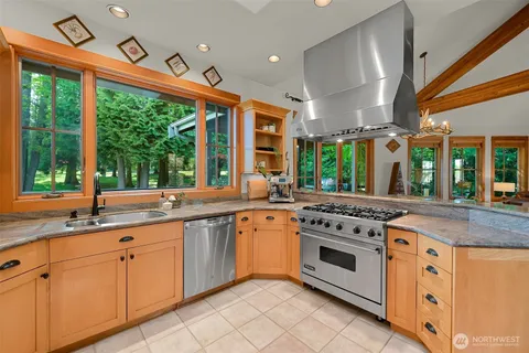 $1,150,000 | 8789 Wood Duck Way, Blaine, WA 98230