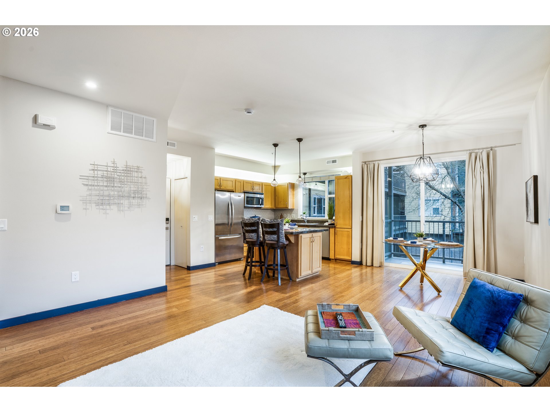 347 Rustic Place, Unit 14 Eugene, OR 97401 - Photo 4 of 20