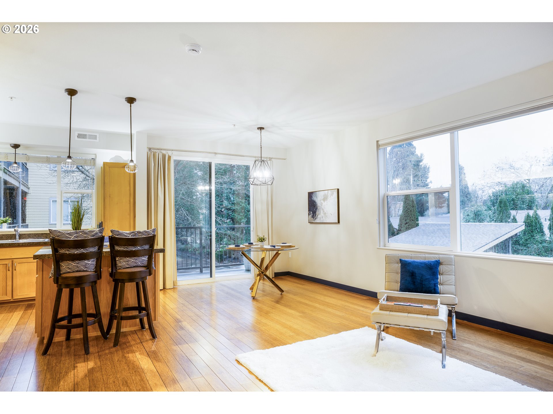 347 Rustic Place, Unit 14 Eugene, OR 97401 - Photo 5 of 20