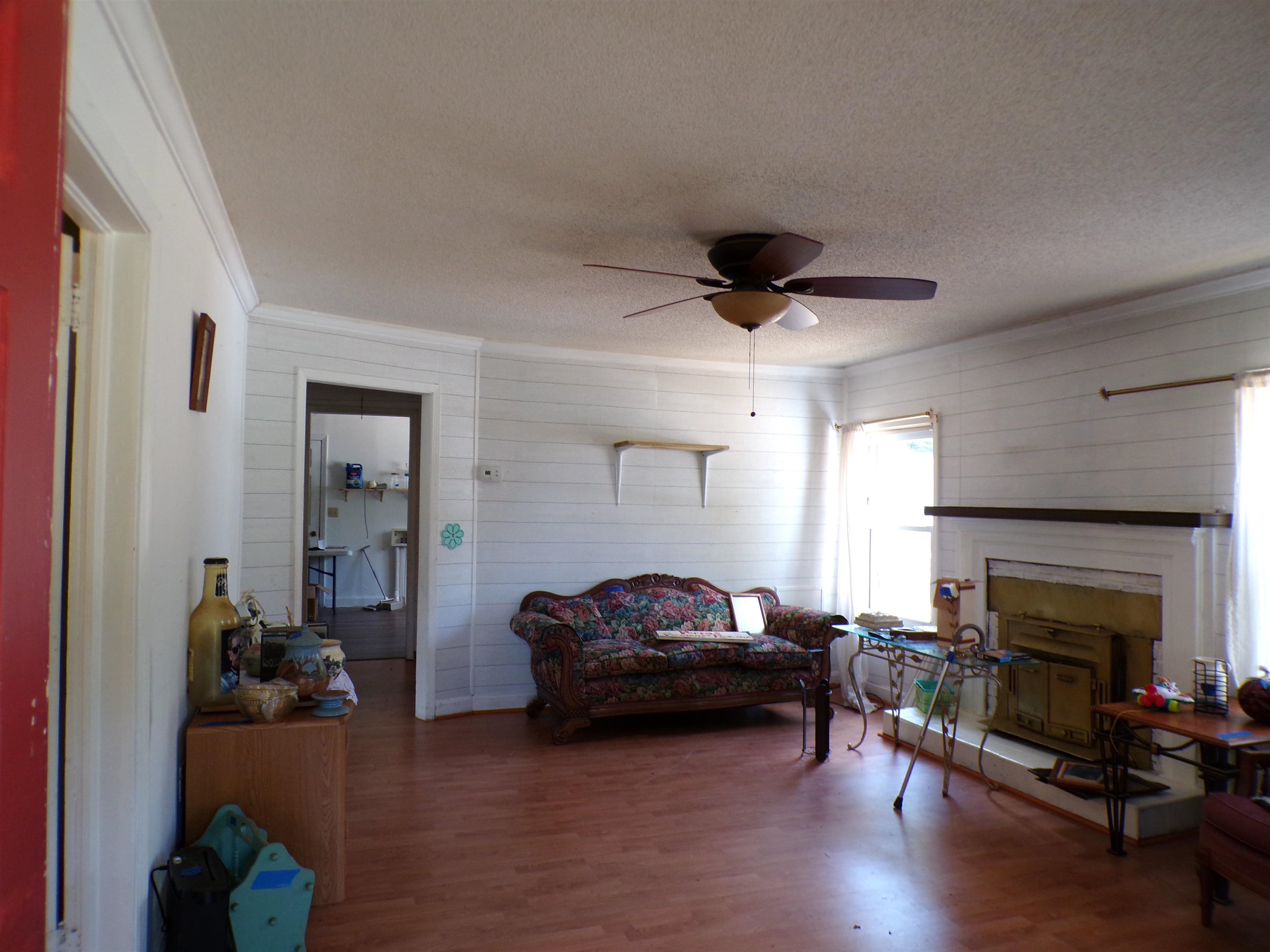 525 Island Creek Road Cowpens, SC 29330 - Photo 3 of 11 Gallery Image 3