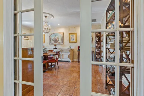 $22,000,000 | 527 South Beach Road, Hobe Sound, FL 33455