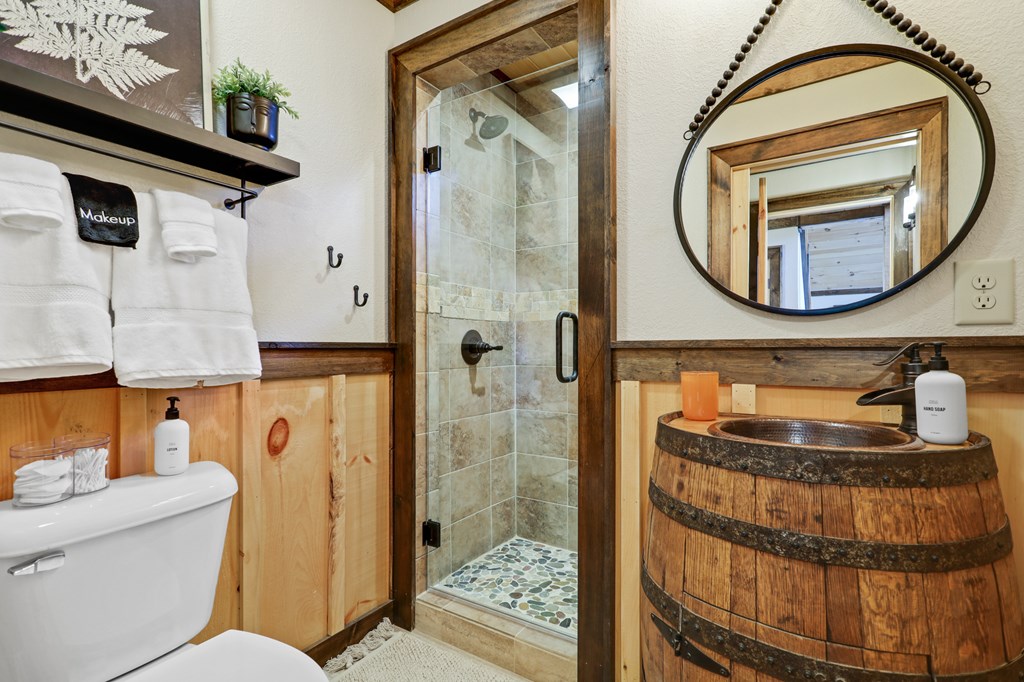 42 Old Jerusalem Road Morganton, GA 30560 - Photo 24 of 61 a bathroom with a sink and a mirror