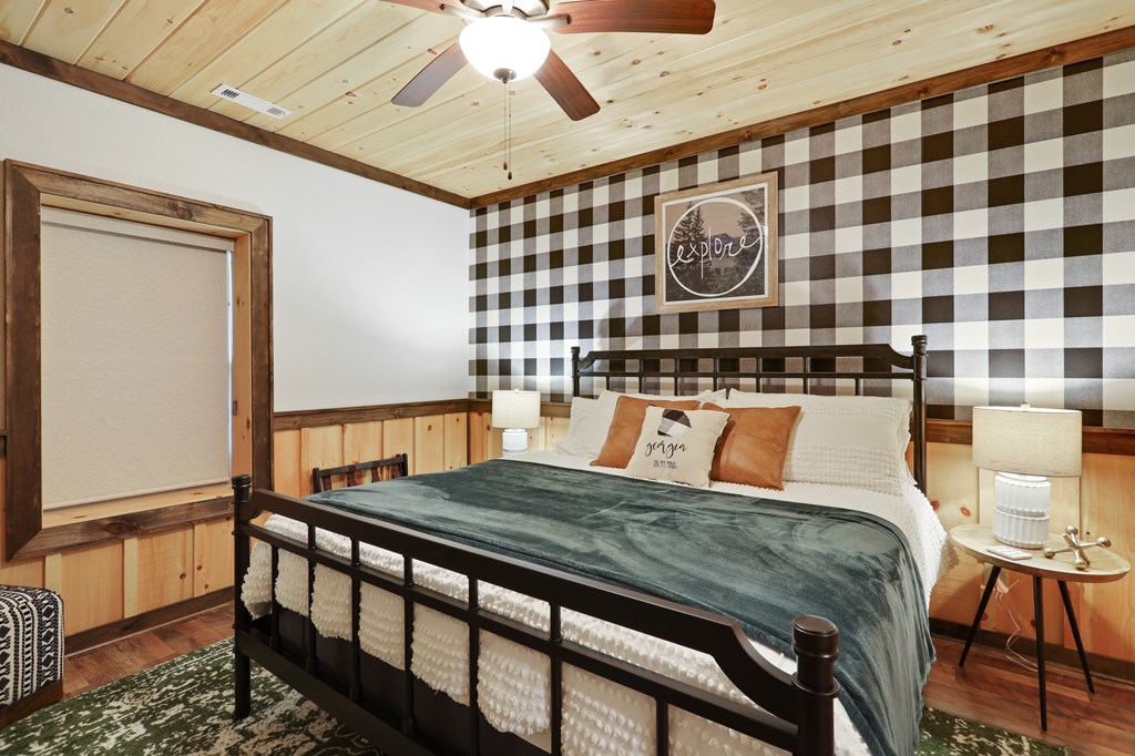 42 Old Jerusalem Road Morganton, GA 30560 - Photo 32 of 61 a bedroom with a bed and dresser