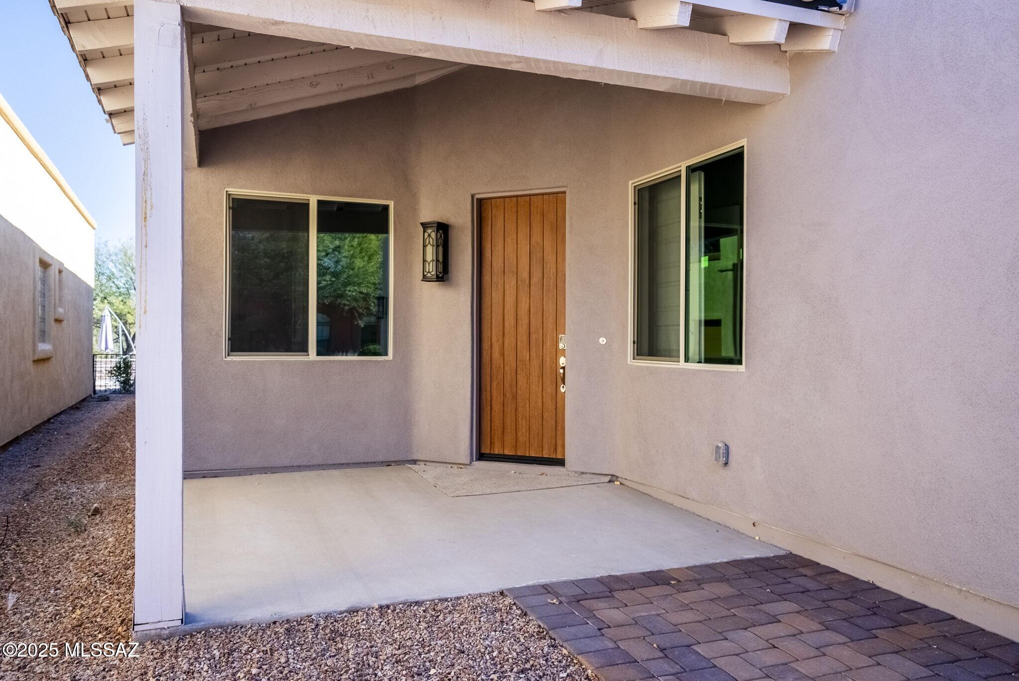 2171 Embarcadero Way Tubac, AZ 85646 - Photo 2 of 37 Front Patio