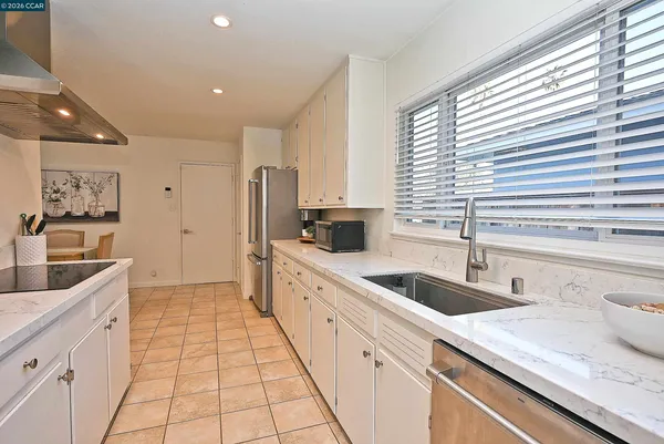 $749,000 | 1156 Carey Drive, Concord, CA 94520