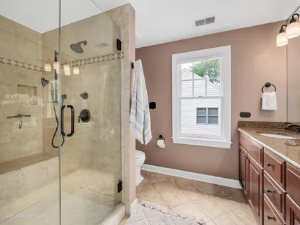 $1,425,000 | 30 Waverly Avenue, Clarendon Hills, IL 60514