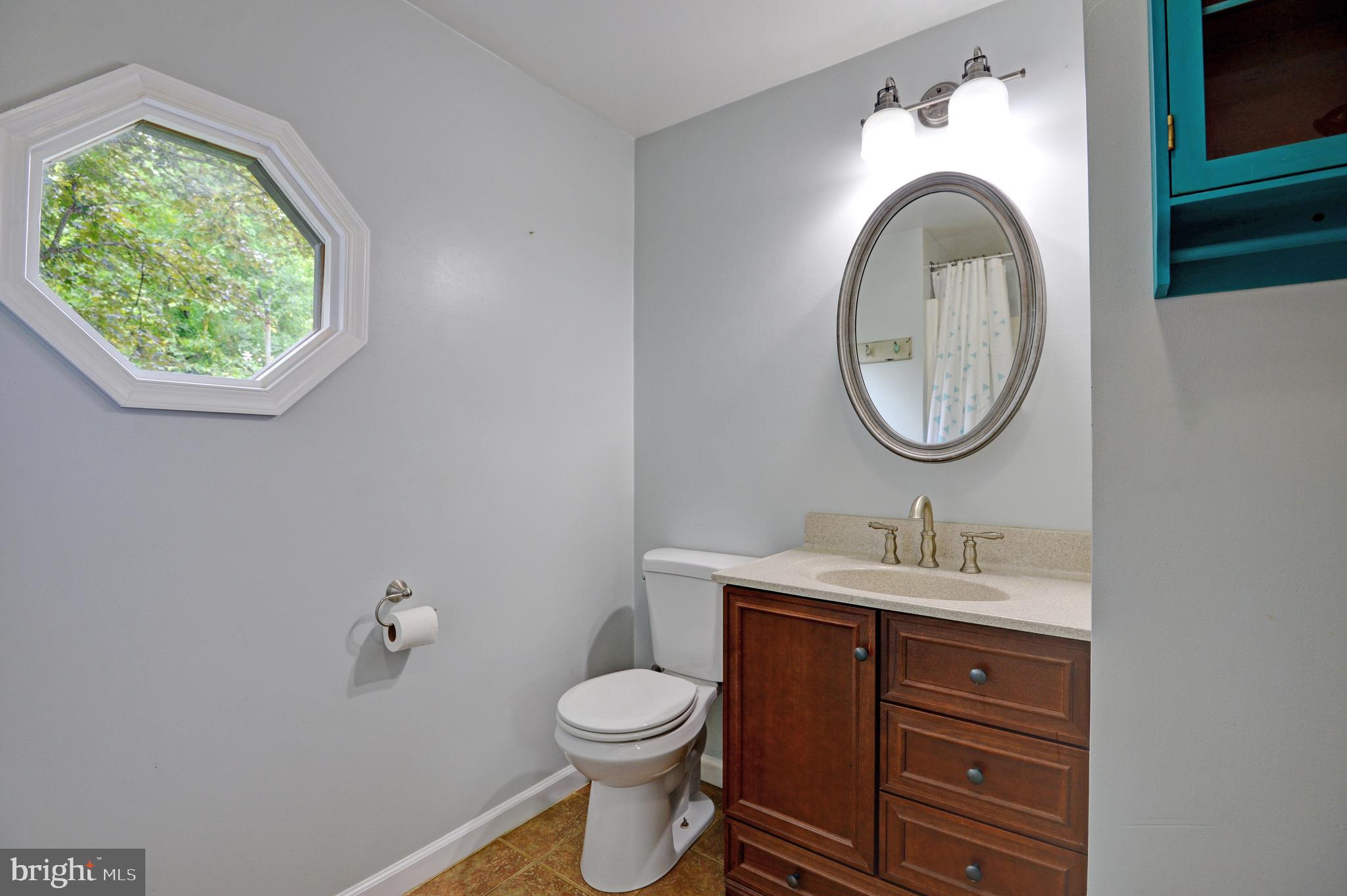 5998 Devonshire Road Harrisburg, PA 17112 - Photo 18 of 34 Gallery Image 18