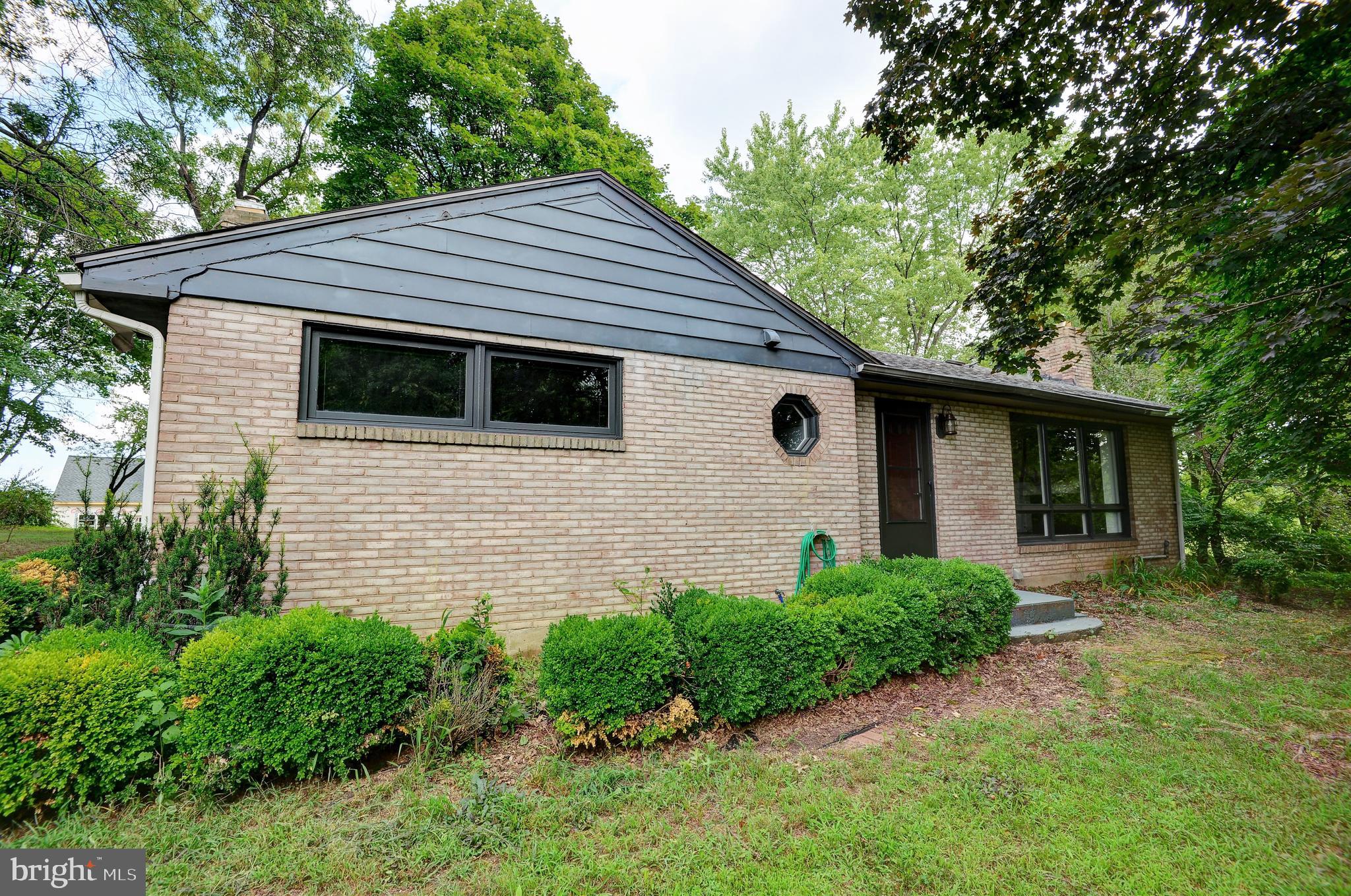 5998 Devonshire Road Harrisburg, PA 17112 - Photo 33 of 34 Gallery Image 33