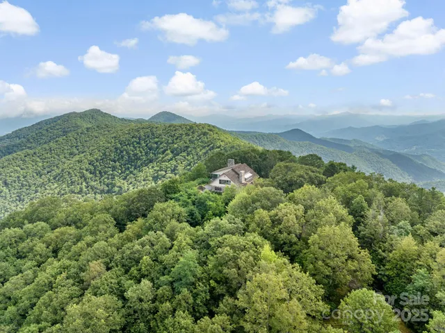 $2,700,000 | 2200 Camp Branch Road, Waynesville, NC 28786