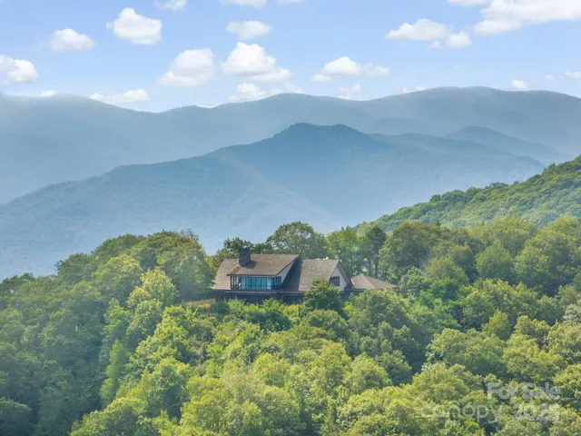 $2,700,000 | 2200 Camp Branch Road, Waynesville, NC 28786