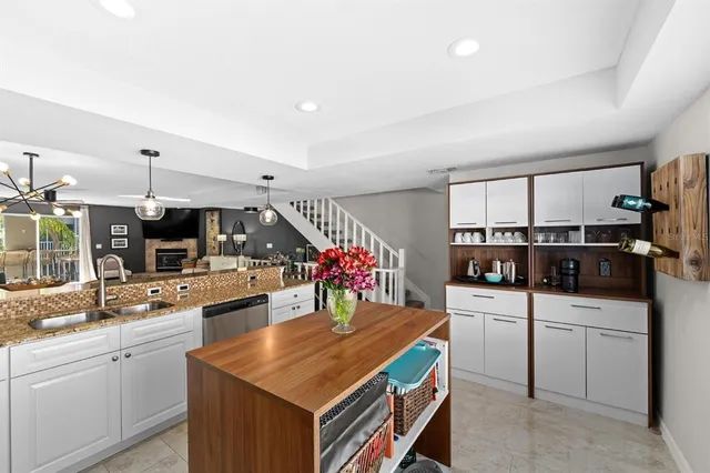 $499,000 | 1117 Pinellas Bayway South, Unit 306, St. Petersburg, FL 33715