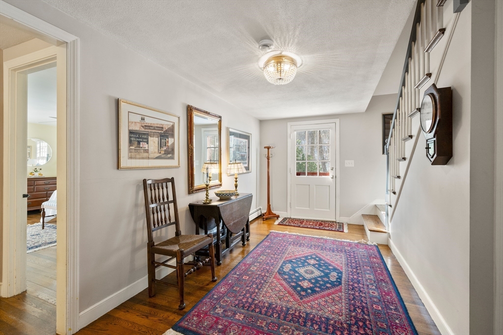 6 Brewster Road Wayland, MA 01778 - Photo 11 of 19