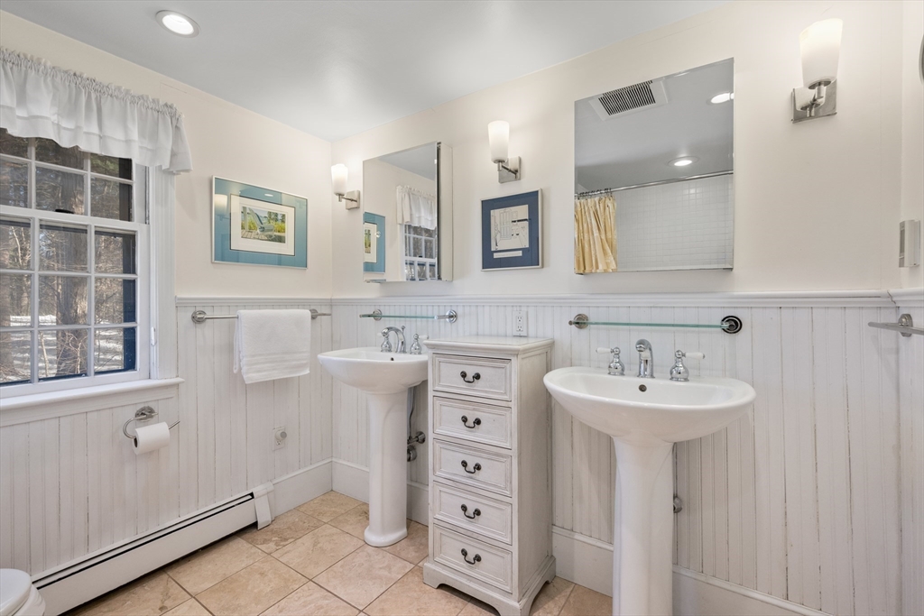 6 Brewster Road Wayland, MA 01778 - Photo 10 of 19