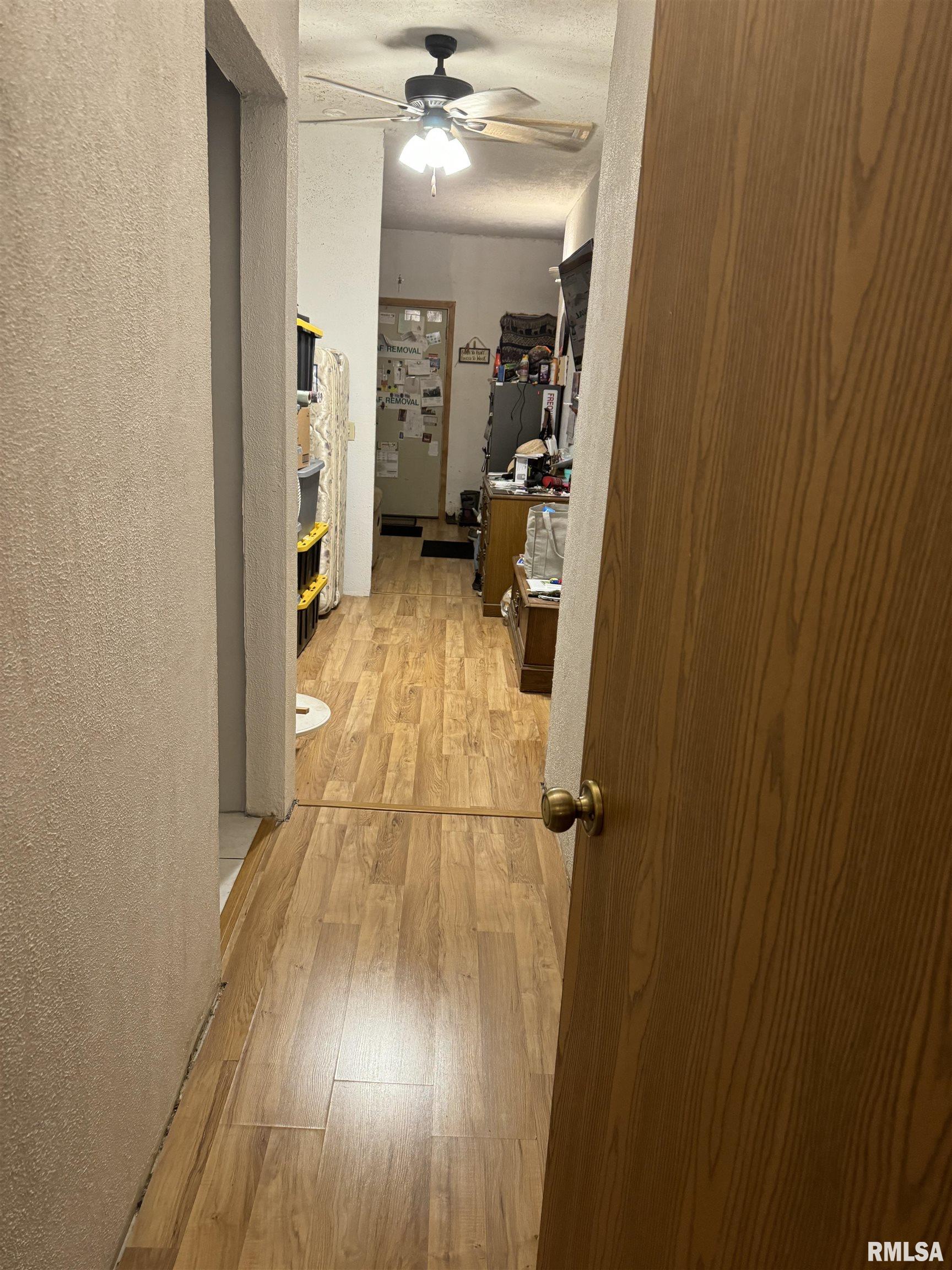 9735 Branch Road Oakdale, IL 62268 - Photo 17 of 38