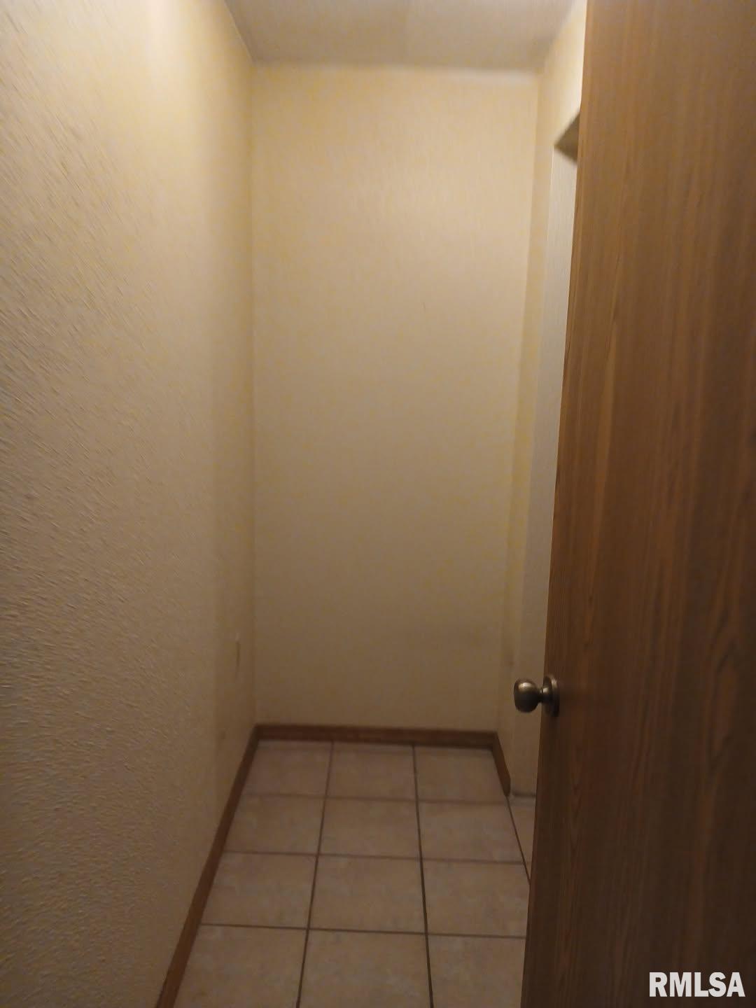 9735 Branch Road Oakdale, IL 62268 - Photo 27 of 38