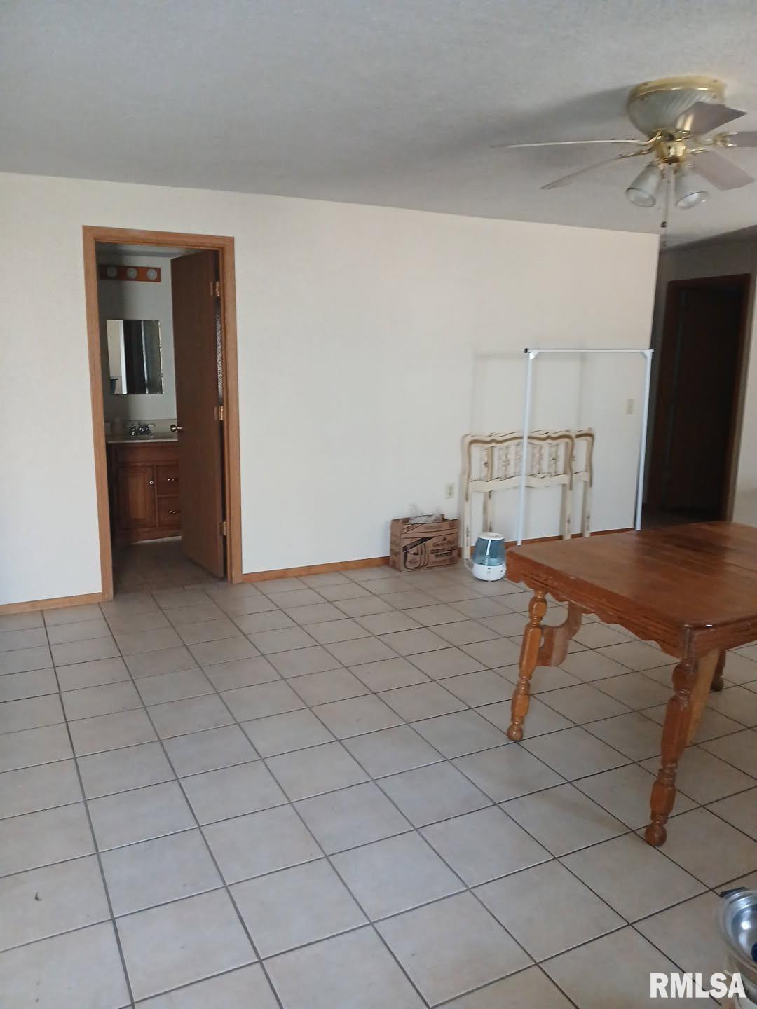 9735 Branch Road Oakdale, IL 62268 - Photo 29 of 38