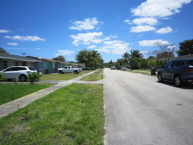 7551 Raleigh Street Hollywood, FL 33024 - Photo 4 of 18 Photo 4