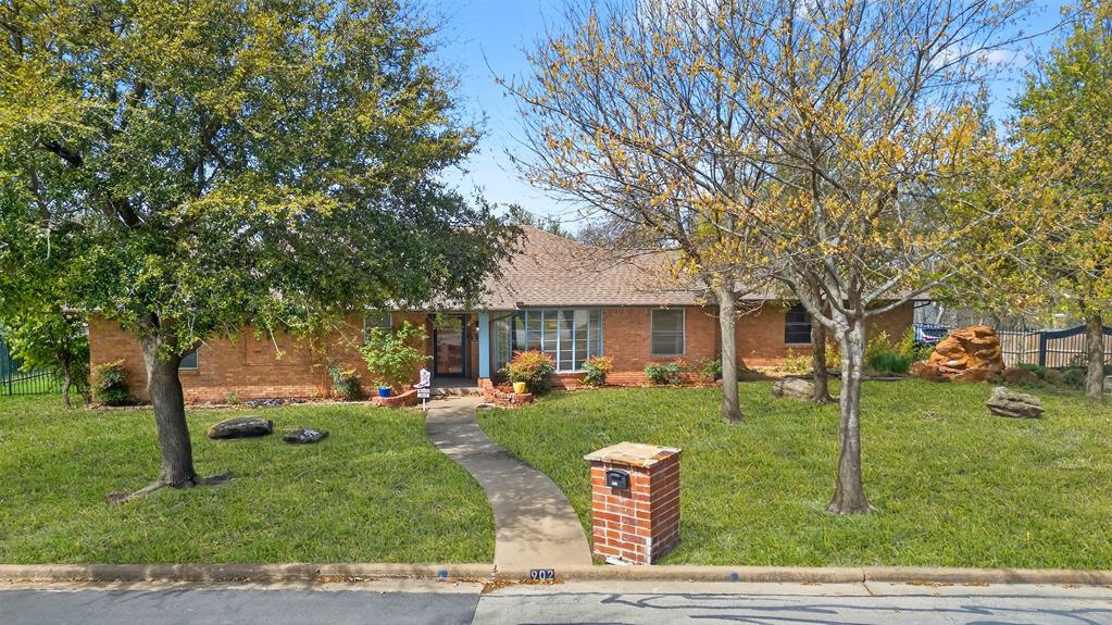 902 South Alamo Road Rockwall, TX 75087 - Photo 3 of 35