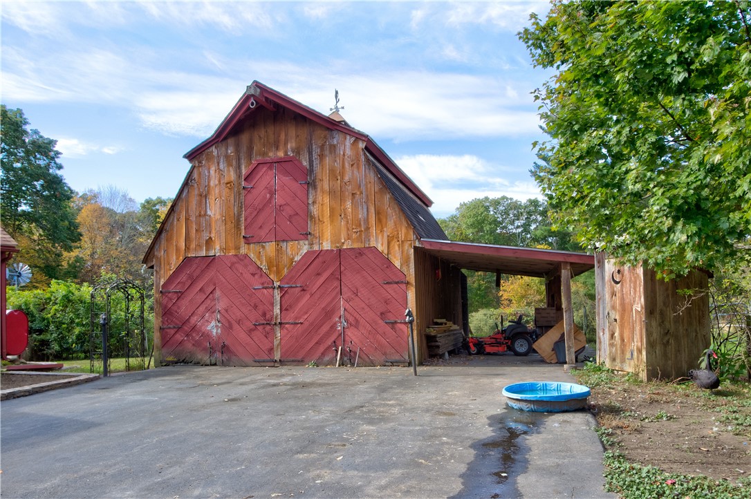 490 Cherry Farm Road Burrillville, RI 02830 - Photo 8 of 50