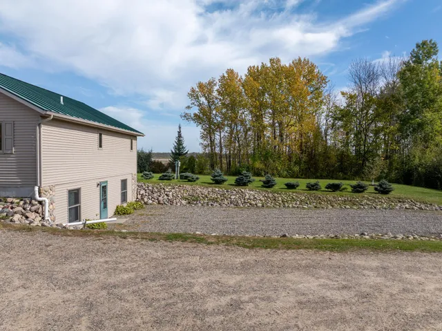 $519,900 | 40640 County Road 128, Deer River, MN 56636