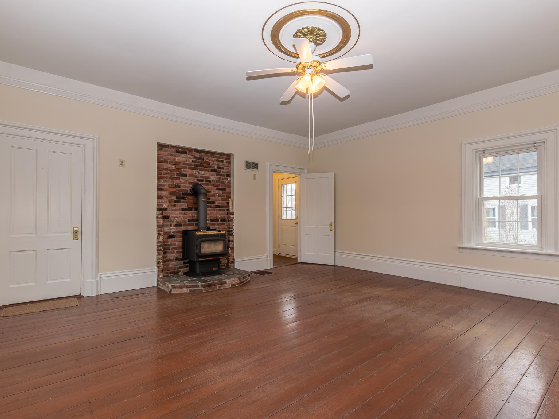 116 Island Street Keene, NH 03431 - Photo 18 of 52