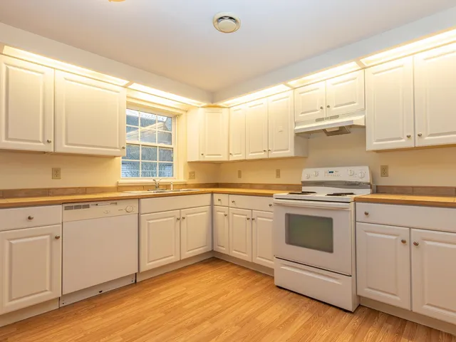 $399,900 | 116 Island Street, Keene, NH 03431