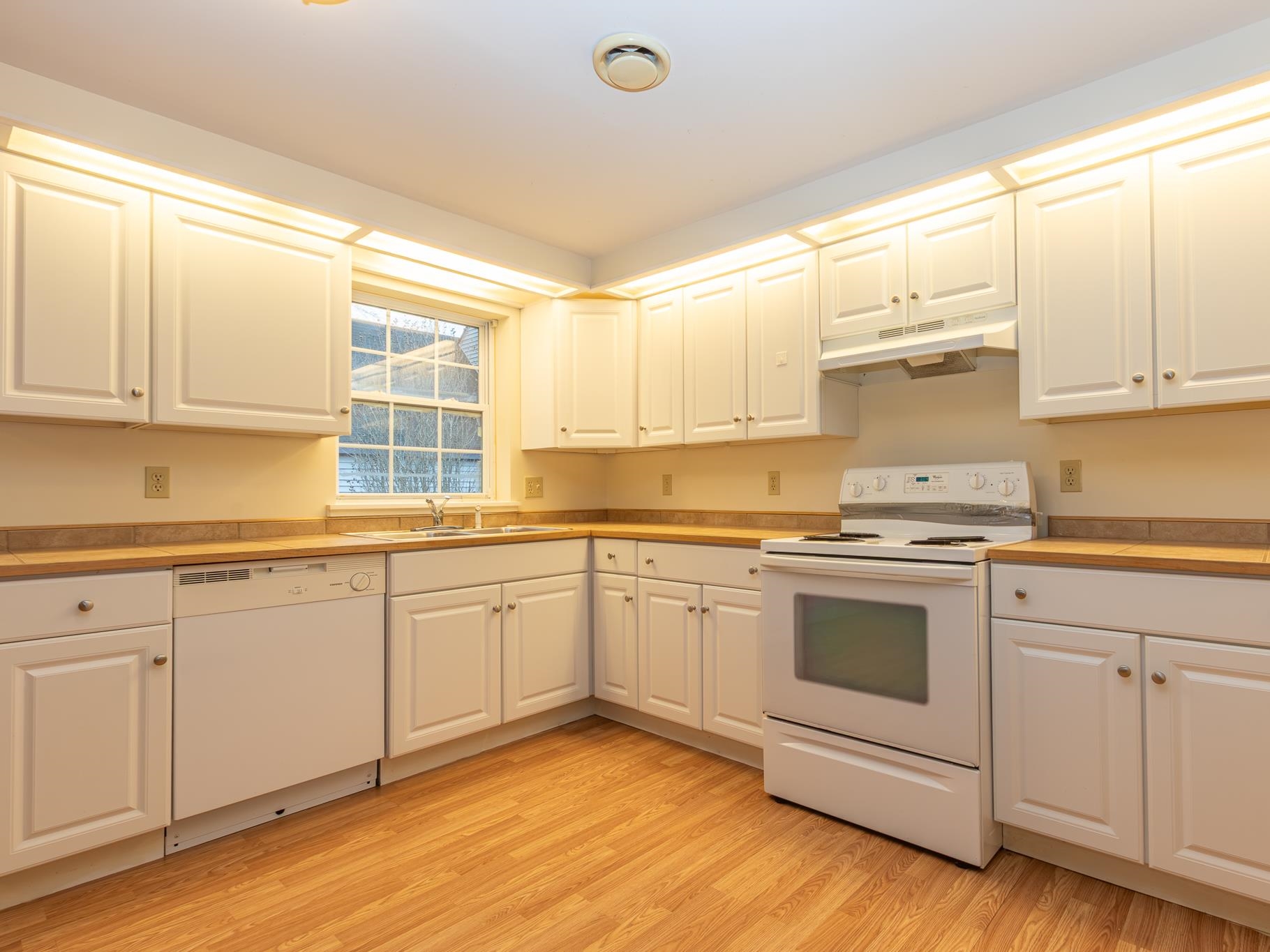 116 Island Street Keene, NH 03431 - Photo 34 of 52