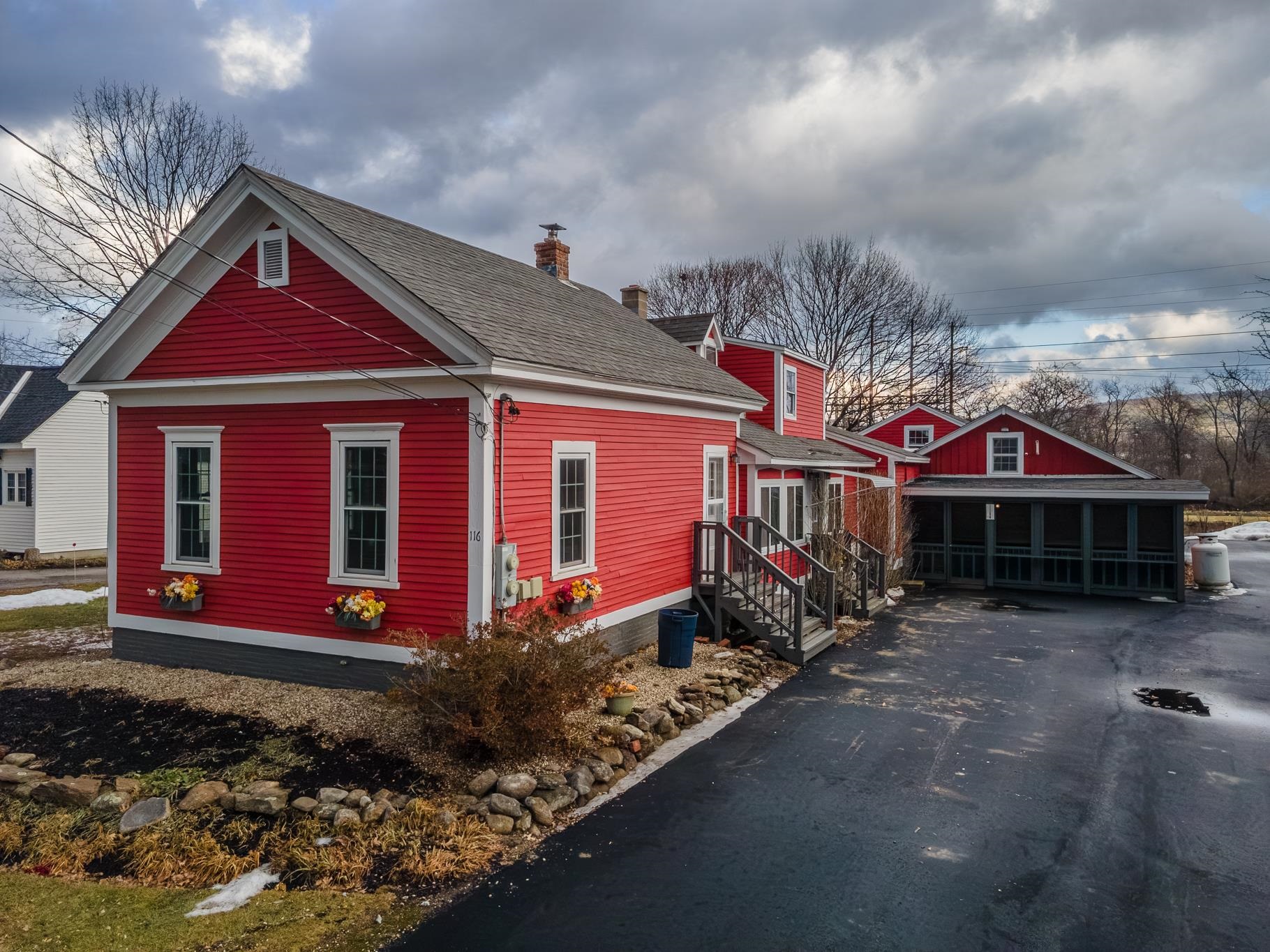 116 Island Street Keene, NH 03431 - Photo 4 of 52