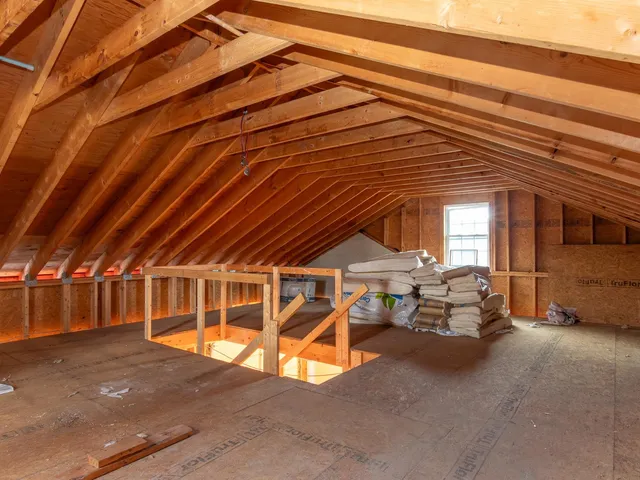 $399,900 | 116 Island Street, Keene, NH 03431