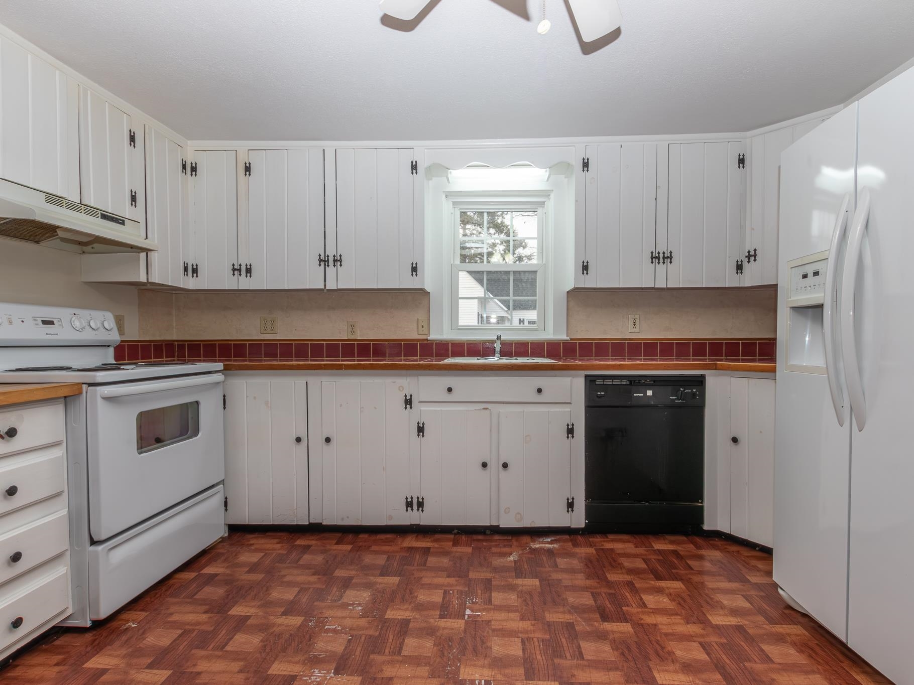 116 Island Street Keene, NH 03431 - Photo 7 of 52