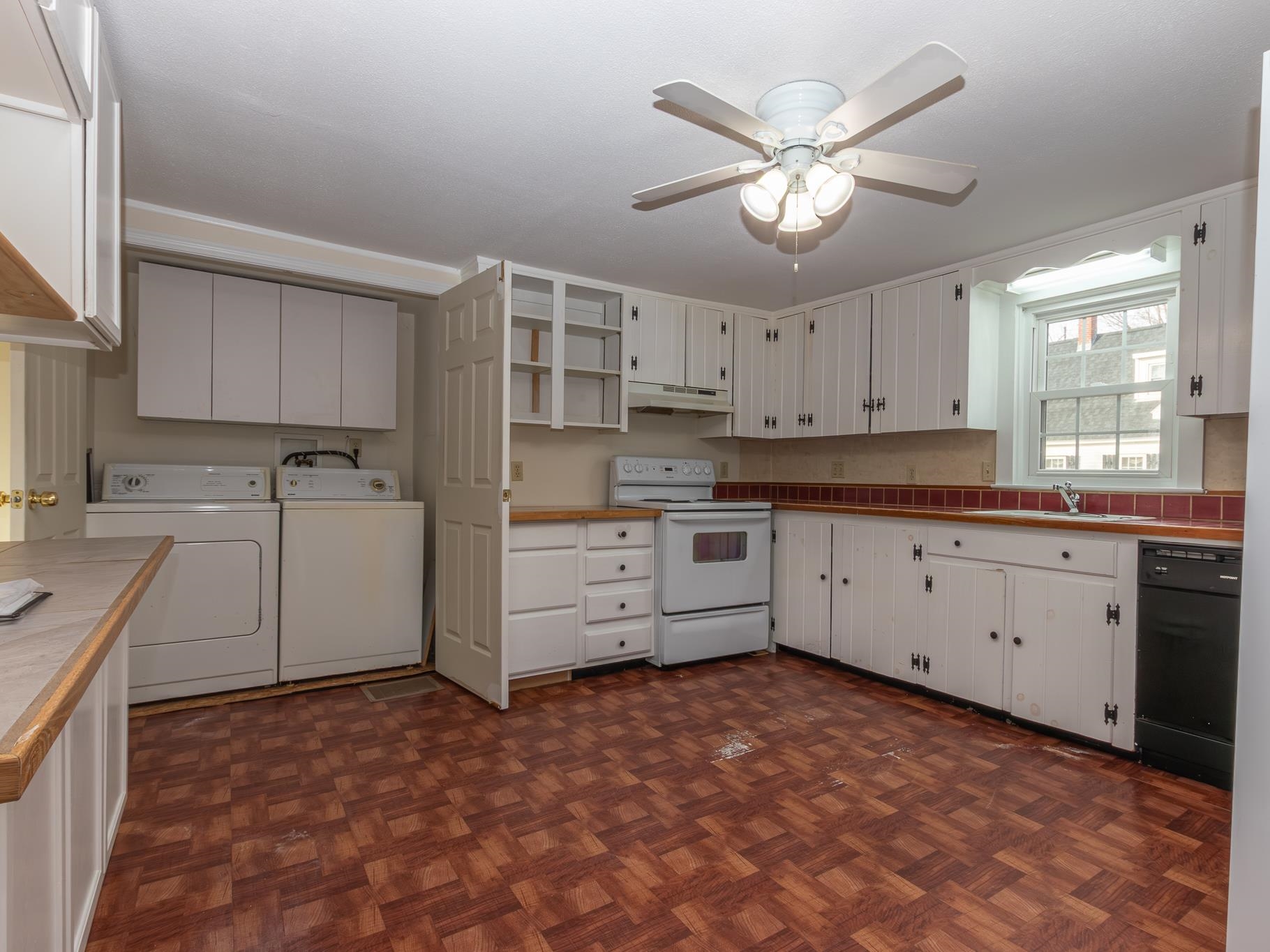 116 Island Street Keene, NH 03431 - Photo 8 of 52