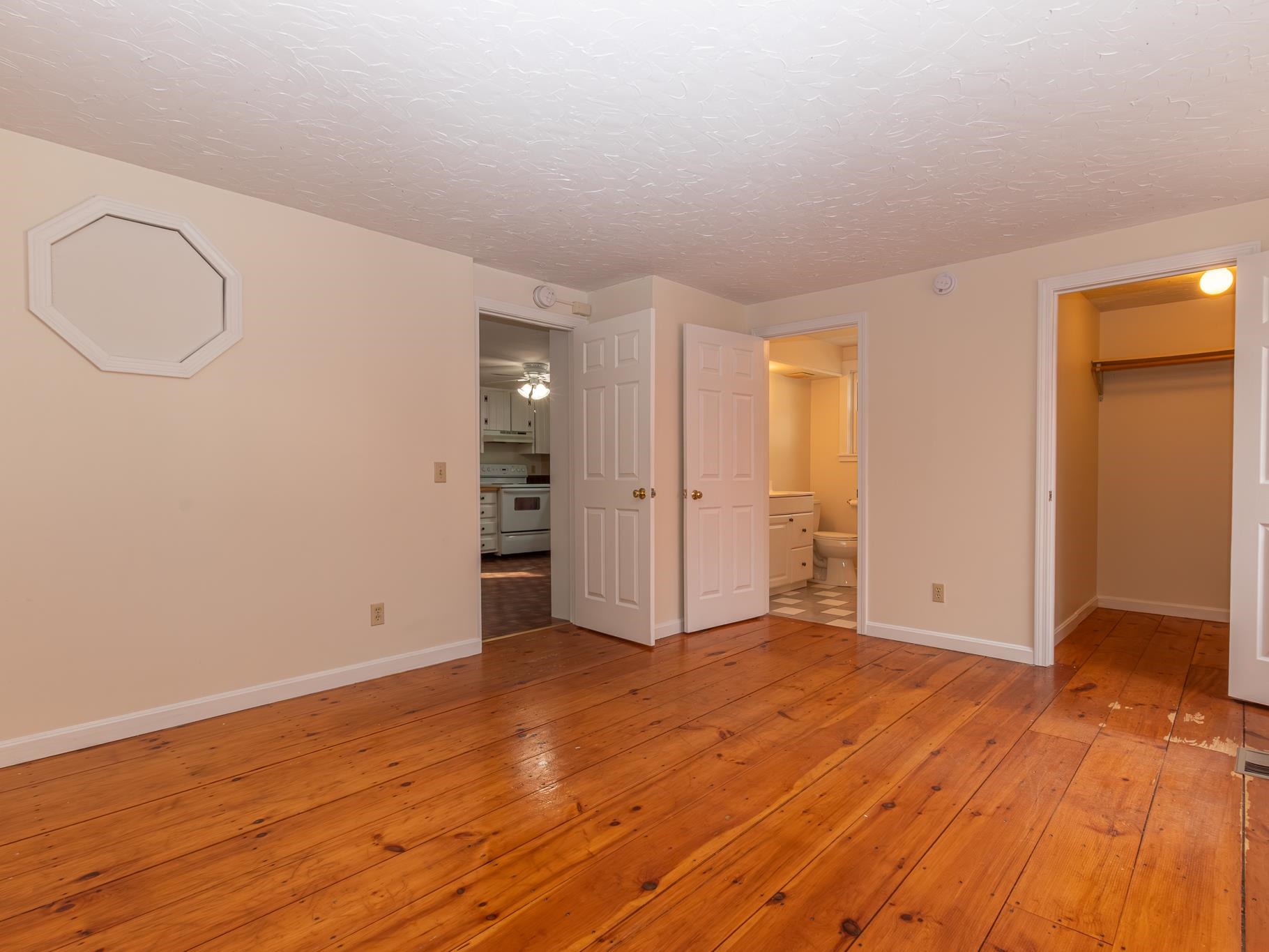 116 Island Street Keene, NH 03431 - Photo 10 of 52