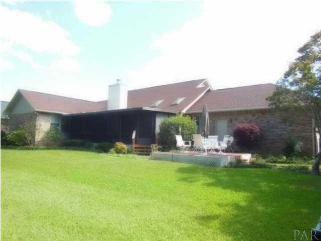 520 Turnberry Road Cantonment, FL 32533 - Photo 24 of 25 Back of Home