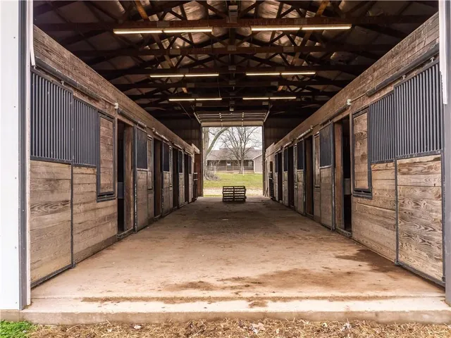 $565,000 | Y Highway, Birch Tree, MO 65438