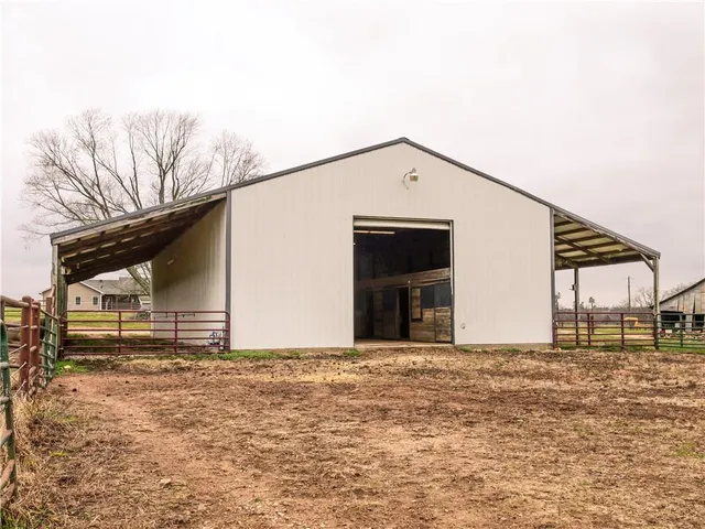 $565,000 | Y Highway, Birch Tree, MO 65438