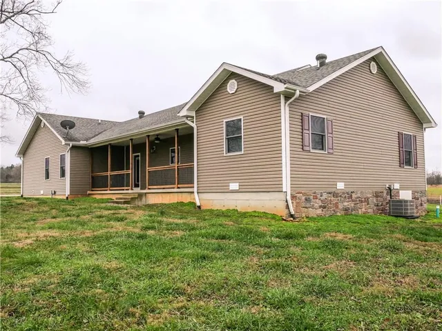 $565,000 | Y Highway, Birch Tree, MO 65438