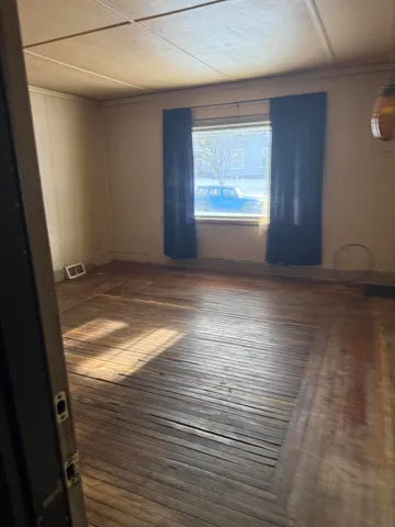 $55,000 | 305 East Chapin Street, Cadillac, MI 49601