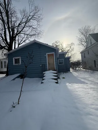 $58,500 | 305 East Chapin Street, Cadillac, MI 49601