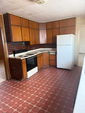 $58,500 | 305 East Chapin Street, Cadillac, MI 49601