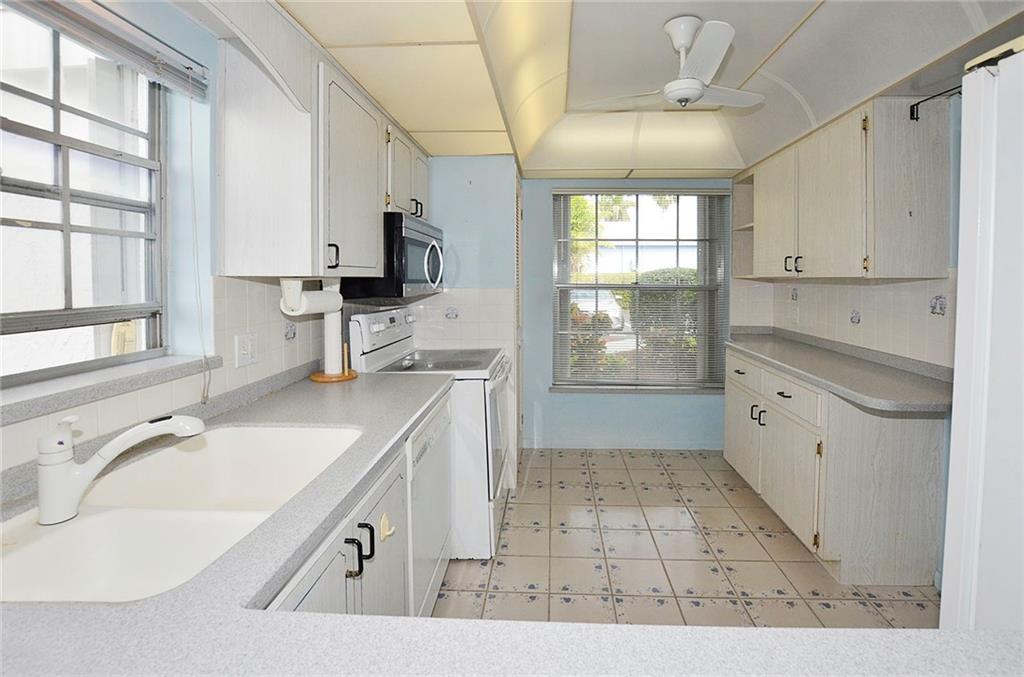 1860 Southwest Palm City Road, Unit 104 Stuart, FL 34994 - Photo 15 of 30 Gallery Image 15